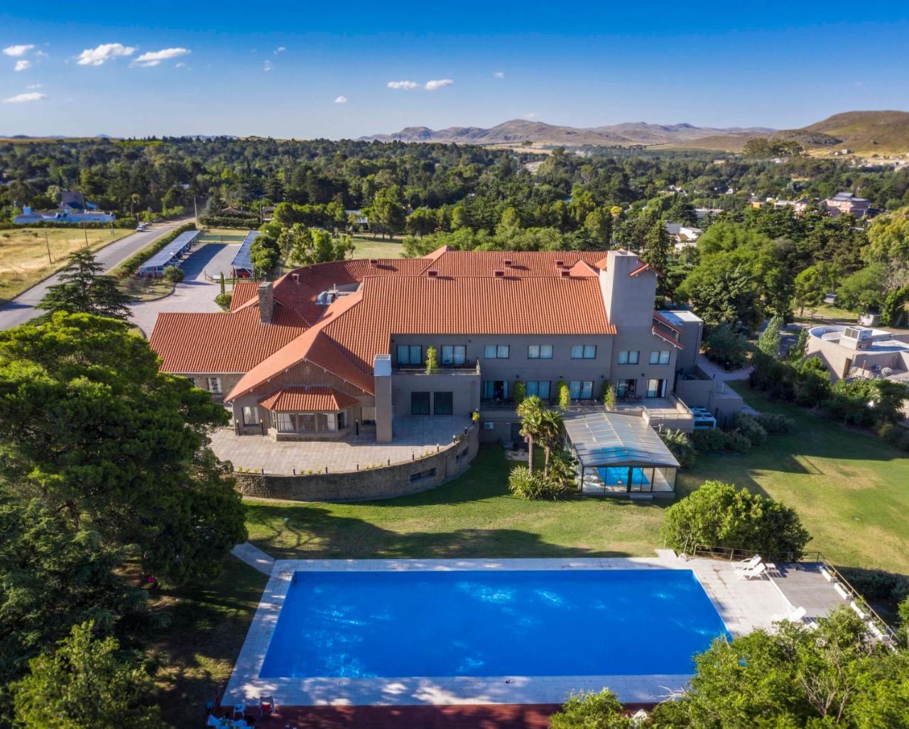 Hotel Provincial Sierra de la Ventana Extérieur photo